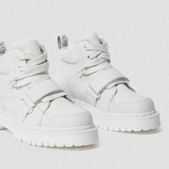 Dr. Marten’s Zuma II Women’s Leather Chunky Boots - Picture 2 of 12